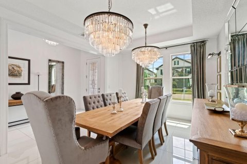 Casa en venta en Orlando, Florida, 6 dormitorios, 503.72 m2 № 1908707 - foto 7
