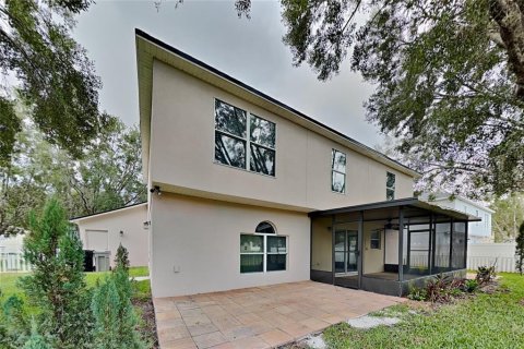 House in Apopka, Florida 4 bedrooms, 206.61 sq.m. № 2259409 - photo 21