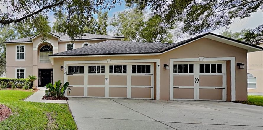 House in Apopka, Florida 4 bedrooms, 206.61 sq.m. № 2259409