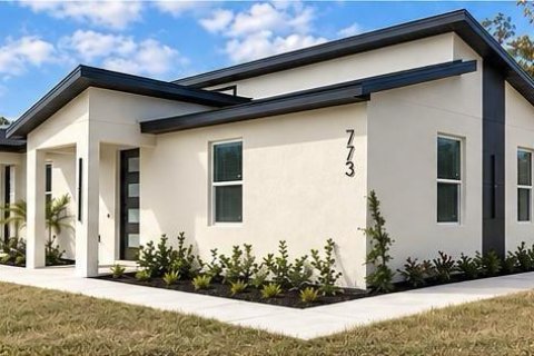 Immobilier commercial à vendre à Haines City, Floride: 4 chambres, 156.45 m2 № 2433445 - photo 4