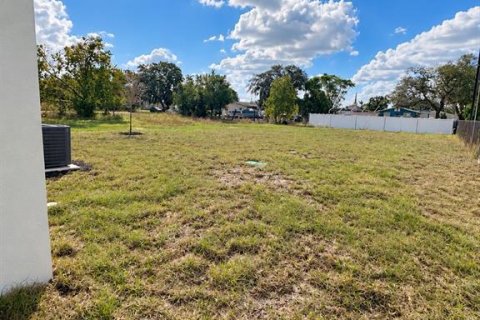 Immobilier commercial à vendre à Haines City, Floride: 4 chambres, 156.45 m2 № 2433445 - photo 27