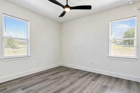 Immobilier commercial à vendre à Haines City, Floride: 4 chambres, 156.45 m2 № 2433445 - photo 18