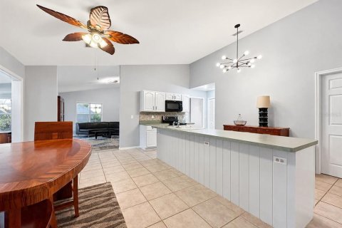 Casa en venta en Weirsdale, Florida, 3 dormitorios, 225.01 m2 № 2156654 - foto 22