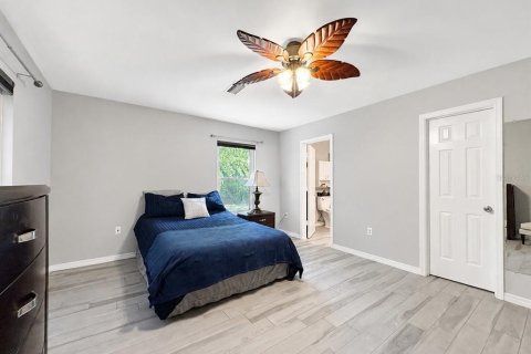 Casa en venta en Weirsdale, Florida, 3 dormitorios, 225.01 m2 № 2156654 - foto 28