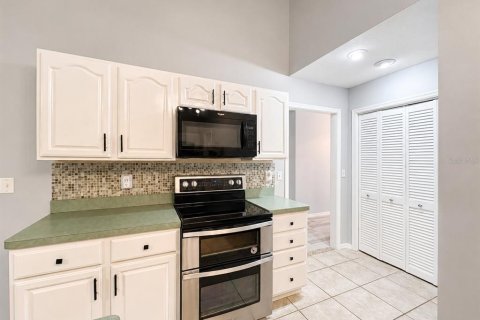 Casa en venta en Weirsdale, Florida, 3 dormitorios, 225.01 m2 № 2156654 - foto 24