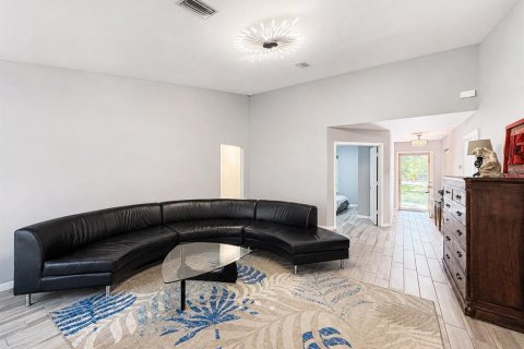 Casa en venta en Weirsdale, Florida, 3 dormitorios, 225.01 m2 № 2156654 - foto 13