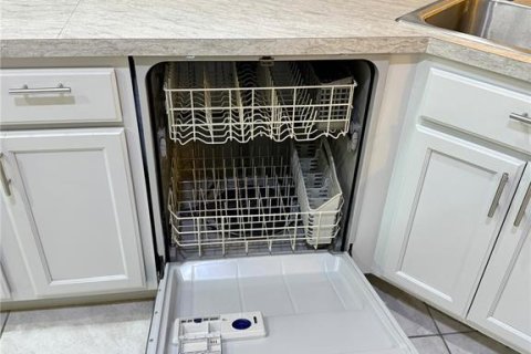 Casa en alquiler en Davenport, Florida, 3 dormitorios, 142.33 m2 № 1870741 - foto 9