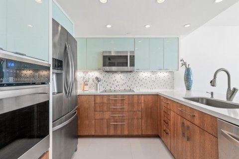 Купить кондоминиум в Майами-Бич, Флорида 2 спальни, 96.8м2, № 2003906 - фото 7