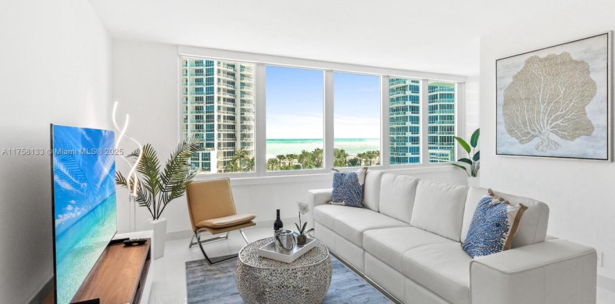 Кондоминиум с 2 спальнями в Майами-Бич, Флорида № 2003906