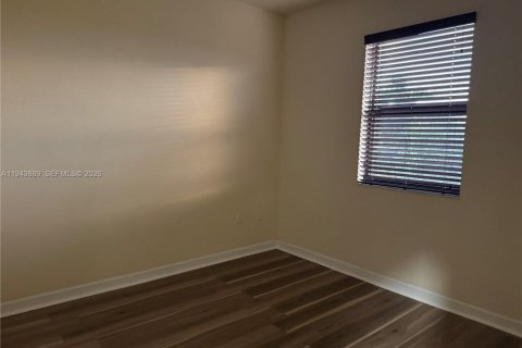 House in Cutler Bay, Florida 4 bedrooms, 201.6 sq.m. № 2000624 - photo 15