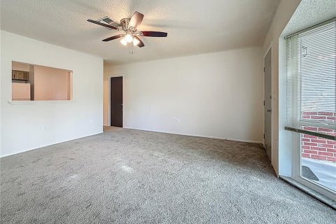 House in Safety Harbor, Florida 2 bedrooms, 94.48 sq.m. № 1805134 - photo 6