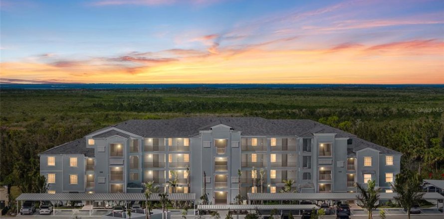 Condominio en Punta Gorda, Florida, 2 dormitorios № 1908939