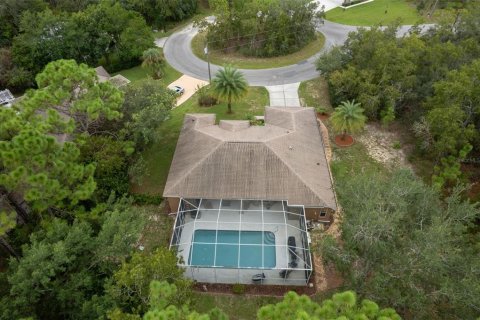 House in Homosassa, Florida 3 bedrooms, 168.8 sq.m. № 1913188 - photo 2