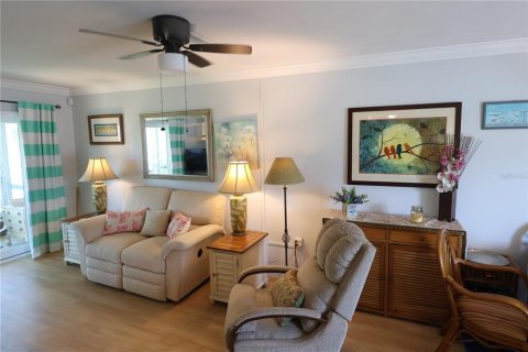 Condominio en venta en Bradenton, Florida, 1 dormitorio, 53.51 m2 № 1735033 - foto 3