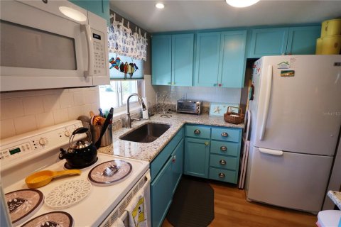 Condominio en venta en Bradenton, Florida, 1 dormitorio, 53.51 m2 № 1735033 - foto 6
