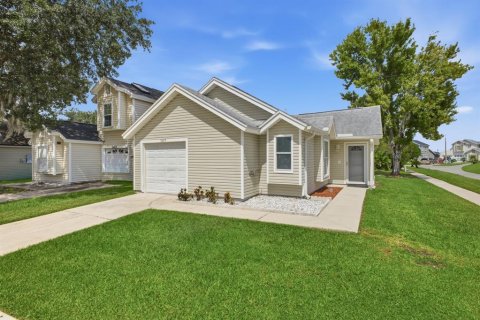Villa ou maison à Kissimmee, Floride 3 chambres, 111.58 m2 № 2413730