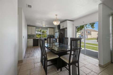 Villa ou maison à louer à Kissimmee, Floride: 3 chambres, 111.58 m2 № 2413730 - photo 7