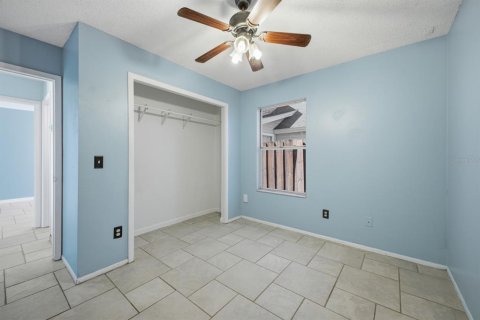 Villa ou maison à louer à Kissimmee, Floride: 3 chambres, 111.58 m2 № 2413730 - photo 12