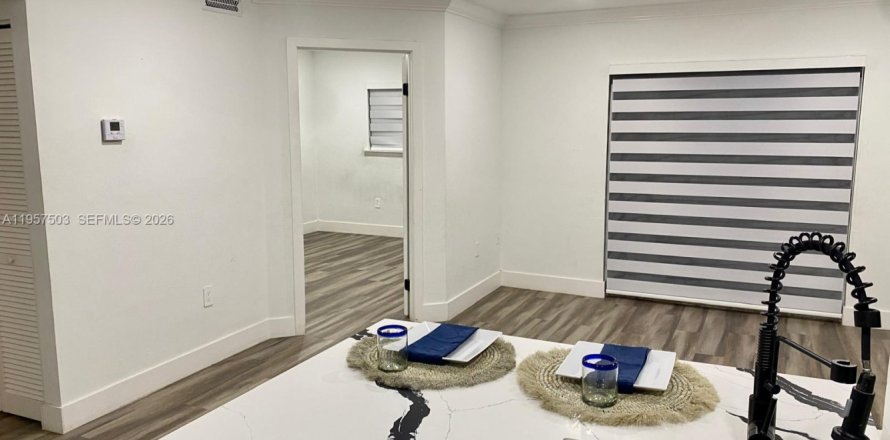 Condo à Pembroke Pines, Floride, 1 chambre  № 2019785