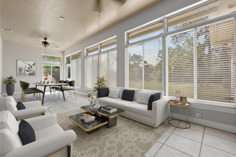 House in Orlando, Florida 4 bedrooms, 335.19 sq.m. № 1765851 - photo 7