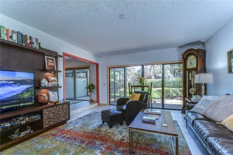 House in Wesley Chapel, Florida 3 bedrooms, 164.62 sq.m. № 1390704 - photo 4