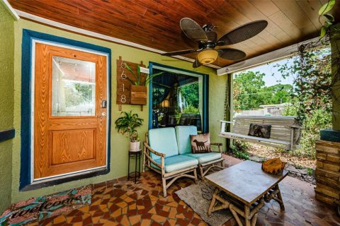 Villa ou maison à vendre à Tampa, Floride: 4 chambres, 168.99 m2 № 1755276 - photo 5