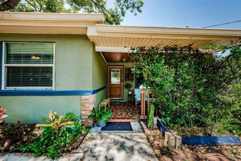 Villa ou maison à vendre à Tampa, Floride: 4 chambres, 168.99 m2 № 1755276 - photo 4