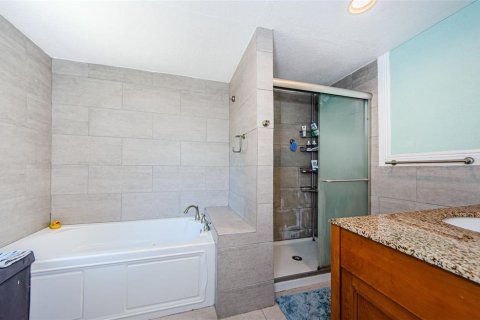 Villa ou maison à vendre à Tampa, Floride: 4 chambres, 168.99 m2 № 1755276 - photo 20