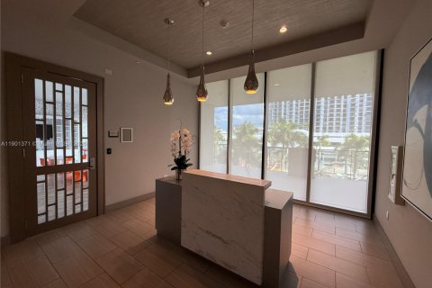 Купить кондоминиум в Дорал, Флорида 1 спальня, 64.85м2, № 2013215 - фото 26