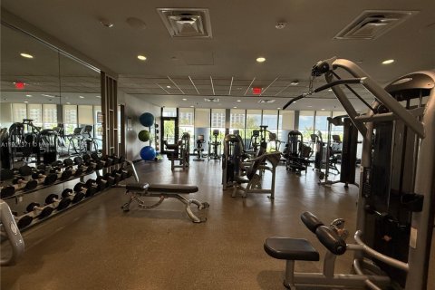 Купить кондоминиум в Дорал, Флорида 1 спальня, 64.85м2, № 2013215 - фото 18