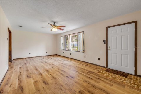 Villa ou maison à vendre à Port Orange, Floride: 3 chambres, 127.93 m2 № 2309890 - photo 9