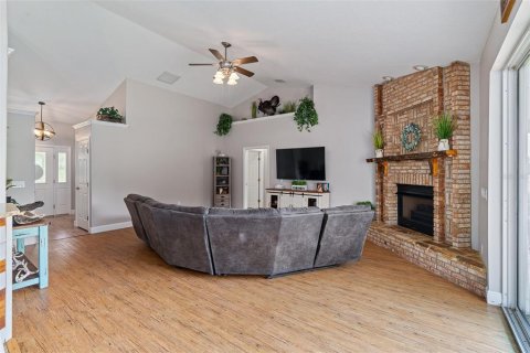 Casa en venta en Bunnell, Florida, 3 dormitorios, 195.19 m2 № 1880435 - foto 22