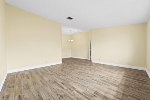 Touwnhouse à louer à Coral Springs, Floride: 4 chambres, 131.18 m2 № 2439218 - photo 6