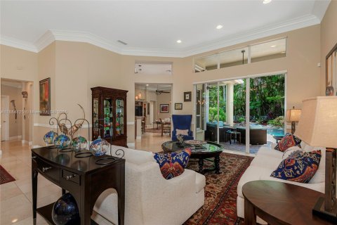 Villa ou maison à vendre à Pembroke Pines, Floride: 5 chambres, 258.27 m2 № 1931632 - photo 25