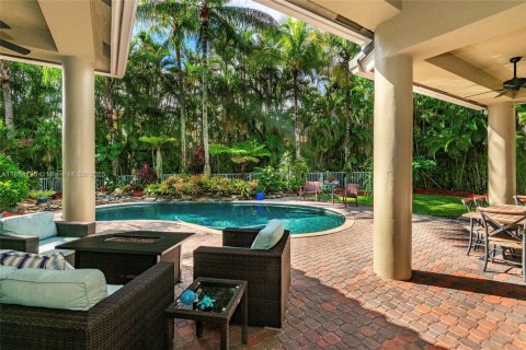 Villa ou maison à vendre à Pembroke Pines, Floride: 5 chambres, 258.27 m2 № 1931632 - photo 12