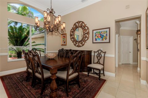 Villa ou maison à vendre à Pembroke Pines, Floride: 5 chambres, 258.27 m2 № 1931632 - photo 23