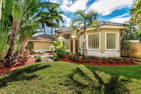 Villa ou maison à vendre à Pembroke Pines, Floride: 5 chambres, 258.27 m2 № 1931632 - photo 6