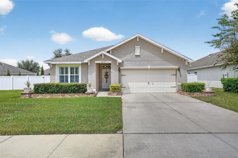 Villa ou maison à vendre à Spring Hill, Floride: 3 chambres, 157 m2 № 1917637 - photo 1
