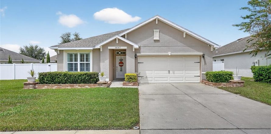 Villa ou maison à Spring Hill, Floride 3 chambres, 157 m2 № 1917637