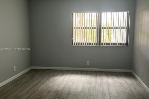 Купить кондоминиум в Уэстон, Флорида 2 спальни, 102.75м2, № 2043872 - фото 7