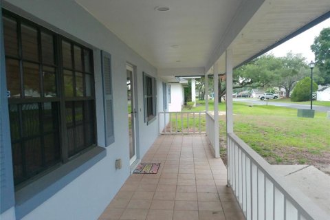 Villa ou maison à louer à Lakeland, Floride: 3 chambres, 148.83 m2 № 2149478 - photo 3