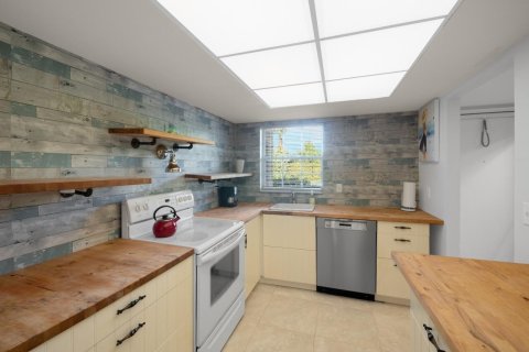Copropriété à vendre à West Palm Beach, Floride: 1 chambre, 98.29 m2 № 2183012 - photo 7