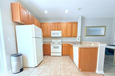 Townhouse in Tampa, Florida 2 bedrooms, 114.83 sq.m. № 1717346 - photo 11