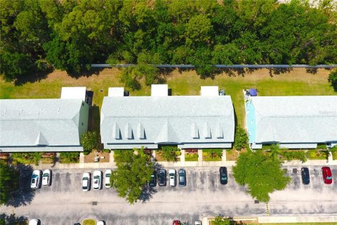 Townhouse in Tampa, Florida 2 bedrooms, 114.83 sq.m. № 1717346 - photo 26