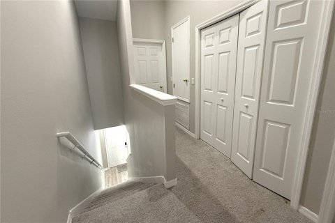 Townhouse in Tampa, Florida 2 bedrooms, 114.83 sq.m. № 1717346 - photo 24