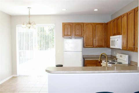 Townhouse in Tampa, Florida 2 bedrooms, 114.83 sq.m. № 1717346 - photo 10