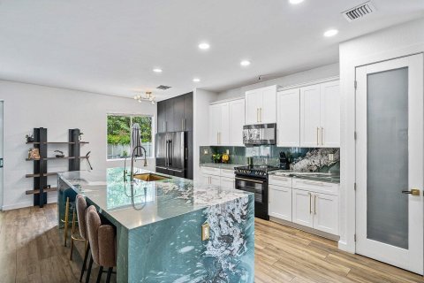 Casa en venta en Boca Raton, Florida, 5 dormitorios, 303.88 m2 № 2190854 - foto 7