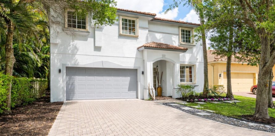 Casa en Boca Raton, Florida 5 dormitorios, 303.88 m2 № 2190854