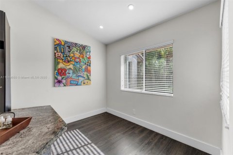 Copropriété à vendre à Miami, Floride: 2 chambres, 121.89 m2 № 1850420 - photo 7
