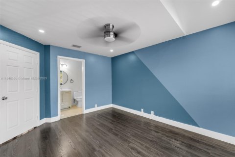 Copropriété à vendre à Miami, Floride: 2 chambres, 121.89 m2 № 1850420 - photo 14